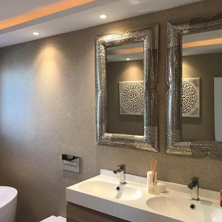 Luxury Loft Malaga Sol شقة توريمولينوس